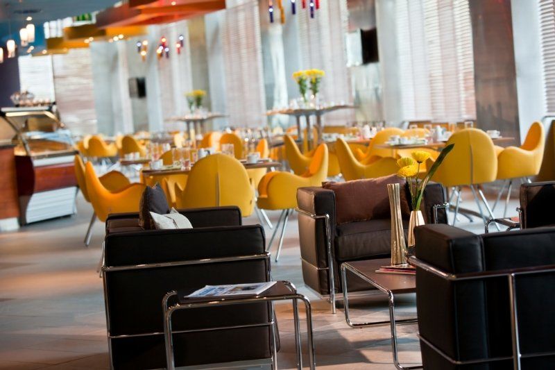 Courtyard By Marriott Doha City Center Esterno foto